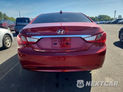 Zdjęcie 6 z 12 samochodu: 2013 HYUNDAI SONATA GLS VIN:5NPEB4AC6DH561022 - miniatura