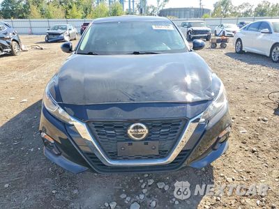Piąte zdjęcie samochodu w środku: 2019 NISSAN ALTIMA S VIN:1N4BL4BV3KC219946 - miniatura