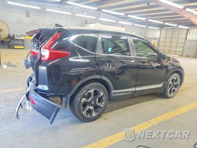 Trzecie zdjęcie samochodu z tyłu: 2017 HONDA CR-V TOURING VIN:7FARW1H9XHE043938 - miniatura