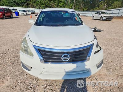 Piąte zdjęcie samochodu w środku: 2015 NISSAN ALTIMA 2.5 S VIN:1N4AL3AP1FN393680 - miniatura