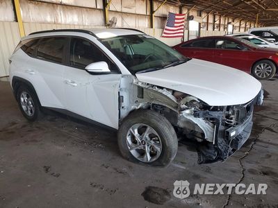 Czwarte zdjęcie samochodu z boku: 2022 HYUNDAI TUCSON SEL VIN:5NMJB3AE1NH028620 - miniatura