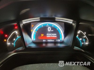 Zdjęcie 9 z 12 samochodu: 2019 HONDA CIVIC LX VIN:2HGFC2F63KH561849 - miniatura