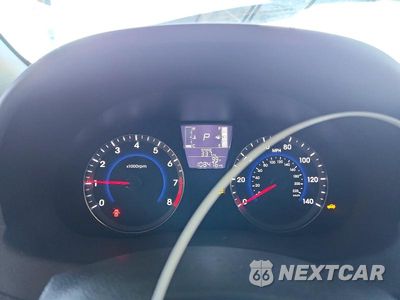 Zdjęcie 9 z 12 samochodu: 2017 HYUNDAI ACCENT SE VIN:KMHCT4AE0HU168002 - miniatura