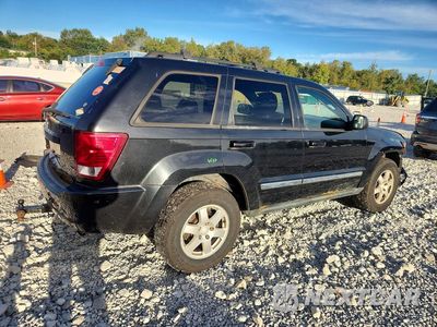 Trzecie zdjęcie samochodu z tyłu: 2010 JEEP GRAND CHEROKEE LAREDO VIN:1J4PR4GK1AC104669 - miniatura