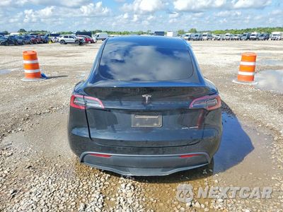 Zdjęcie 8 z 21 samochodu: 2023 TESLA MODEL Y VIN:7SAYGDEE0PA163415 - miniatura