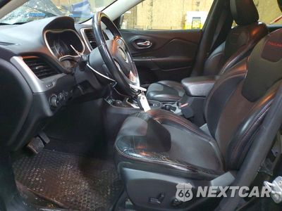 Zdjęcie 7 z 12 samochodu: 2017 JEEP CHEROKEE TRAILHAWK VIN:1C4PJMBS9HW542739 - miniatura