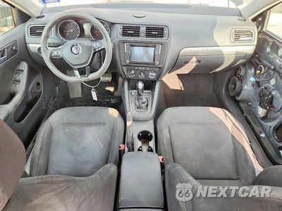 Zdjęcie 8 z 13 samochodu: 2016 VOLKSWAGEN JETTA SE VIN:3VWD67AJXGM368612 - miniatura