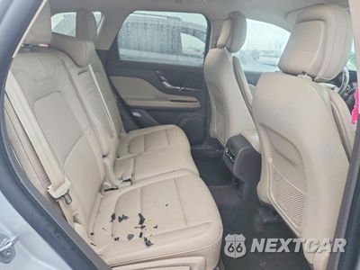 Zdjęcie 10 z 12 samochodu: 2020 LINCOLN CORSAIR VIN:5LMCJ1D95LUL20753 - miniatura