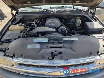 Zdjęcie 12 z 13 samochodu: 2001 CHEVROLET SUBURBAN C1500 VIN:3GNEC16T71G136408 - miniatura