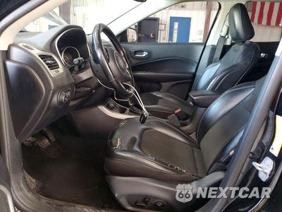 Zdjęcie 7 z 13 samochodu: 2020 JEEP COMPASS LATITUDE VIN:3C4NJDBBXLT150357 - miniatura