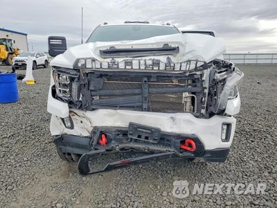 Piąte zdjęcie samochodu w środku: 2021 GMC SIERRA K3500 AT4 VIN:1GT49VEY6MF104272 - miniatura