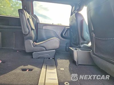 Zdjęcie 11 z 13 samochodu: 2019 DODGE GRAND CARAVAN GT VIN:2C4RDGEG2KR659698 - miniatura