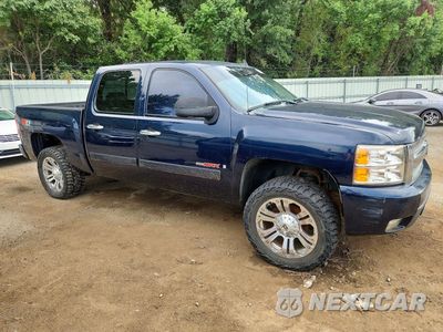 Czwarte zdjęcie samochodu z boku: 2008 CHEVROLET SILVERADO K1500 VIN:3GCEK13Y88G303316 - miniatura