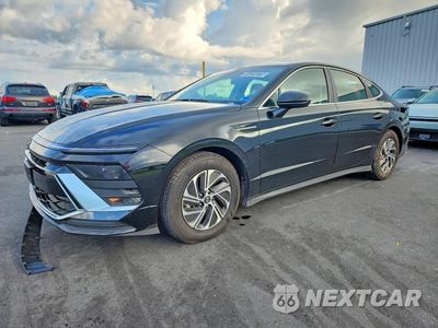 2026 HYUNDAI SONATA HYBRID BLUE KMHL24JJ1TA166673 - główne zdjęcie licytacji z USA - miniatura