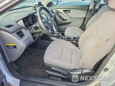 Zdjęcie 7 z 12 samochodu: 2016 HYUNDAI ELANTRA SE VIN:KMHDH4AE6GU483732 - miniatura