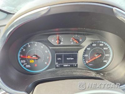 Zdjęcie 9 z 12 samochodu: 2018 CHEVROLET MALIBU LT VIN:1G1ZD5ST7JF196512 - miniatura