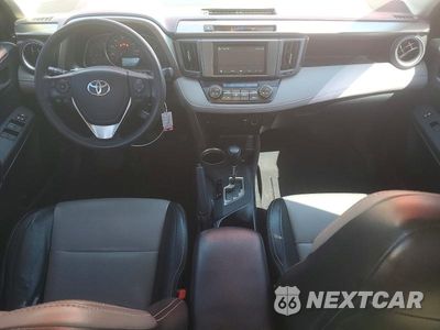 Zdjęcie 8 z 13 samochodu: 2014 TOYOTA RAV4 XLE VIN:2T3WFREV5EW074521 - miniatura