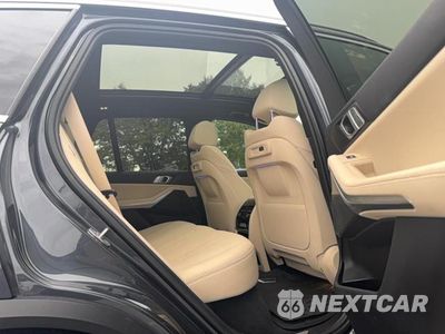 Zdjęcie 6 z 12 samochodu: 2020 BMW X5 XDRIVE40I VIN:5UXCR6C09L9B87550 - miniatura