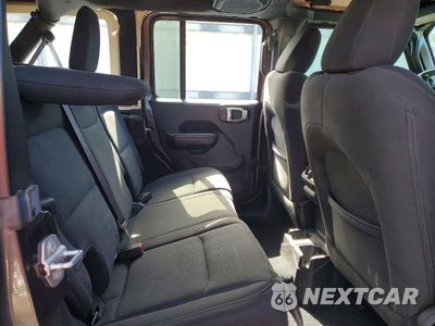 Zdjęcie 11 z 13 samochodu: 2018 JEEP WRANGLER UNLIMITED SPORT VIN:1C4HJXDG3JW133950 - miniatura