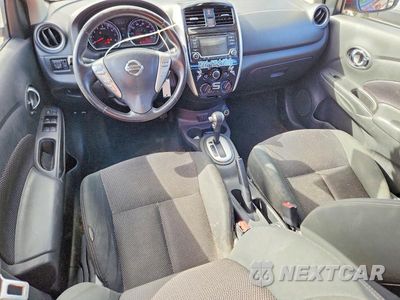 Zdjęcie 8 z 12 samochodu: 2018 NISSAN VERSA SV VIN:3N1CN7AP6JL860060 - miniatura