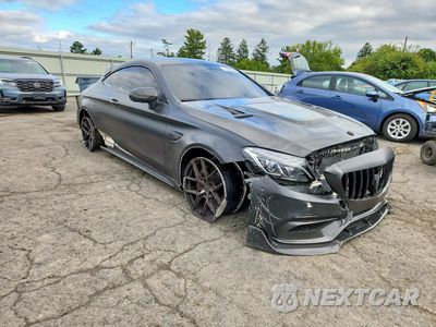 Czwarte zdjęcie samochodu z boku: 2018 MERCEDES-BENZ C 63 AMG VIN:WDDWJ8GBXJF709360 - miniatura