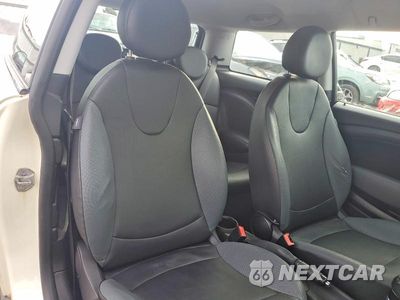 Zdjęcie 10 z 12 samochodu: 2010 MINI COOPER VIN:WMWMF3C56ATZ64480 - miniatura