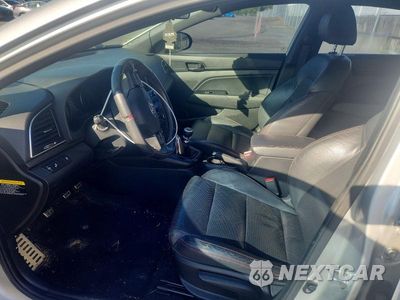 Zdjęcie 7 z 12 samochodu: 2018 HYUNDAI ELANTRA SPORT VIN:KMHD04LB4JU506054 - miniatura