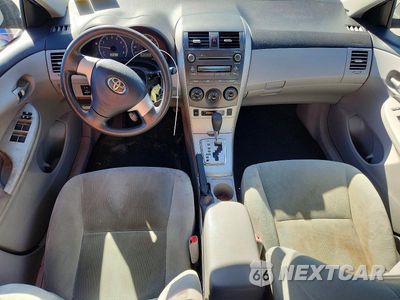 Zdjęcie 8 z 12 samochodu: 2011 TOYOTA COROLLA LE VIN:2T1BU4EE7BC703550 - miniatura