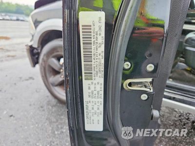 Zdjęcie 12 z 12 samochodu: 2014 RAM 1500 LARAMIE VIN:1C6RR7NT3ES231177 - miniatura