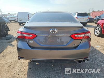 Zdjęcie 6 z 13 samochodu: 2018 TOYOTA CAMRY SE VIN:4T1B11HKXJU055126 - miniatura