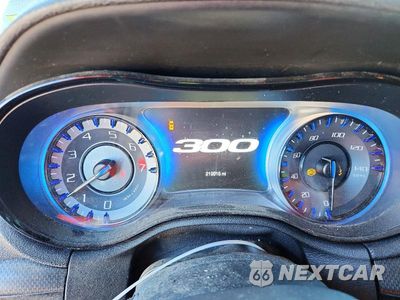 Zdjęcie 9 z 12 samochodu: 2015 CHRYSLER 300 S VIN:2C3CCABG9FH743253 - miniatura