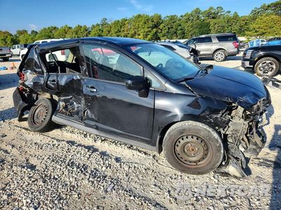Czwarte zdjęcie samochodu z boku: 2008 NISSAN VERSA 1.8 S VIN:3N1BC13E58L447714 - miniatura