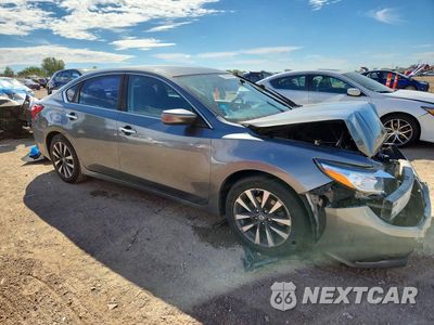 Czwarte zdjęcie samochodu z boku: 2016 NISSAN ALTIMA 2.5 SV VIN:1N4AL3AP6GC227717 - miniatura