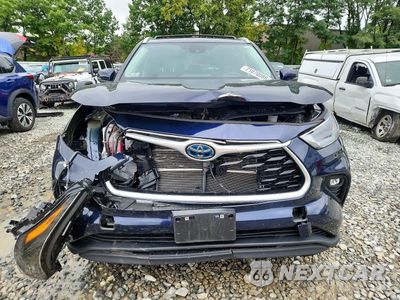 Piąte zdjęcie samochodu w środku: 2024 TOYOTA HIGHLANDER HYBRID XLE VIN:5TDKBRCH2RS144345 - miniatura