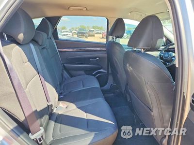 Zdjęcie 10 z 12 samochodu: 2022 HYUNDAI TUCSON SEL VIN:5NMJBCAE1NH040993 - miniatura