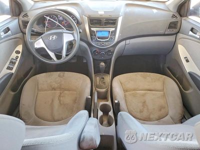 Zdjęcie 8 z 12 samochodu: 2012 HYUNDAI ACCENT GLS VIN:KMHCT4AE8CU096328 - miniatura