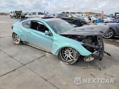 Czwarte zdjęcie samochodu z boku: 2015 HYUNDAI GENESIS COUPE 3.8 ULTIMATE VIN:KMHHU6KJ6FU126960 - miniatura