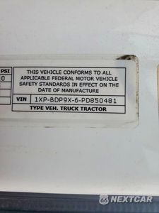 Zdjęcie 12 z 14 samochodu: 2023 PETERBILT 579 VIN:1XPBDP9X6PD850481 - miniatura