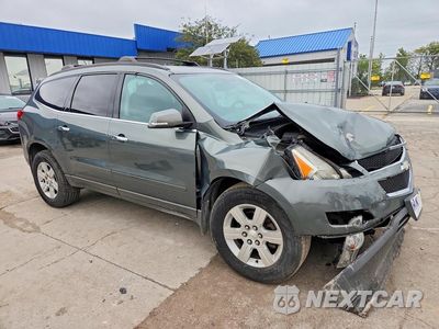Czwarte zdjęcie samochodu z boku: 2011 CHEVROLET TRAVERSE LT VIN:1GNKRGED7BJ269197 - miniatura