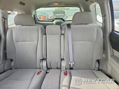 Zdjęcie 10 z 14 samochodu: 2013 TOYOTA HIGHLANDER HYBRID VIN:JTEBC3EHXD2017183 - miniatura