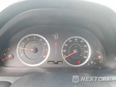Zdjęcie 9 z 12 samochodu: 2011 HONDA ACCORD EXL VIN:1HGCP2F83BA054117 - miniatura