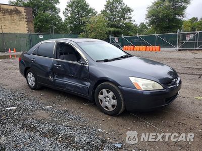 Czwarte zdjęcie samochodu z boku: 2005 HONDA ACCORD LX VIN:1HGCM56465A101684 - miniatura