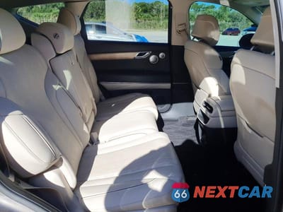 Zdjęcie 11 z 14 samochodu: 2021 GENESIS GV80 2.5T VIN:KMUHBDSB6MU044468 - miniatura