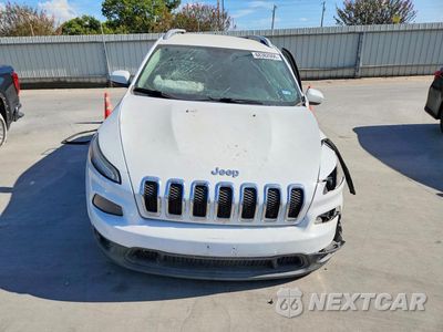 Piąte zdjęcie samochodu w środku: 2016 JEEP CHEROKEE LATITUDE VIN:1C4PJMCB5GW117516 - miniatura