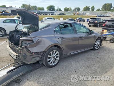 Trzecie zdjęcie samochodu z tyłu: 2023 TOYOTA CAMRY LE VIN:4T1R11AK7PU147439 - miniatura