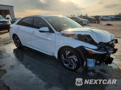 Czwarte zdjęcie samochodu z boku: 2025 HYUNDAI ELANTRA LIMITED VIN:KMHLP4DG4SU937366 - miniatura