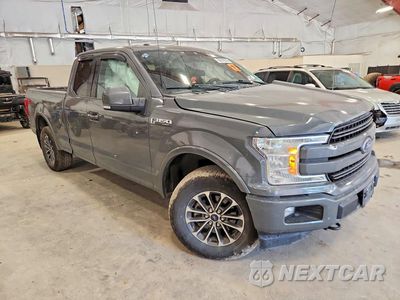 Czwarte zdjęcie samochodu z boku: 2018 FORD F150 SUPER CAB VIN:1FTFX1EG7JFD09061 - miniatura