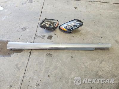 Zdjęcie 12 z 13 samochodu: 2016 MERCEDES-BENZ C 300 4MATIC VIN:55SWF4KB7GU162412 - miniatura
