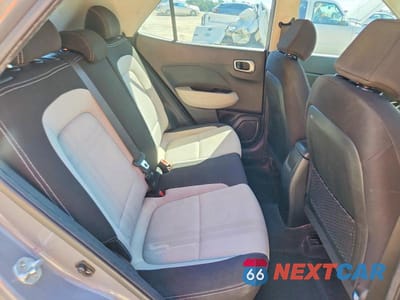Zdjęcie 10 z 13 samochodu: 2020 HYUNDAI VENUE SEL VIN:KMHRC8A39LU020066 - miniatura