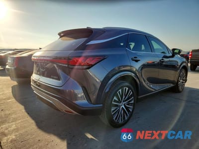 Trzecie zdjęcie samochodu z tyłu: 2025 LEXUS RX 350 PREMIUM+ VIN:2T2BAMBA2SC060644 - miniatura